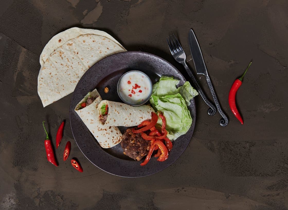 Wrap med små indiske hakkebøffer